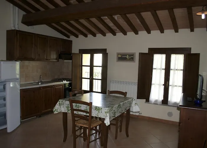 アパートホテル Giuly Rosselmini